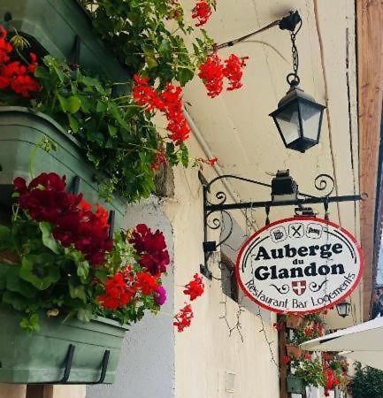 Saint-Colomban-des-Villards Auberge Du Glandon المظهر الخارجي الصورة