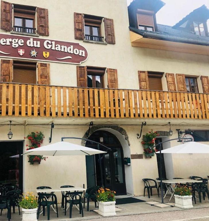 Saint-Colomban-des-Villards Auberge Du Glandon المظهر الخارجي الصورة